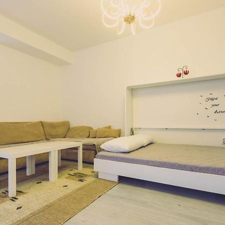Hristovi Apartments Skopje Eksteriør bilde